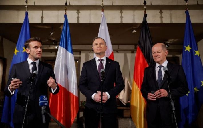 Франция, Германия и Польша поддержат Украину до решения вопроса "гарантий безопасности", - FT