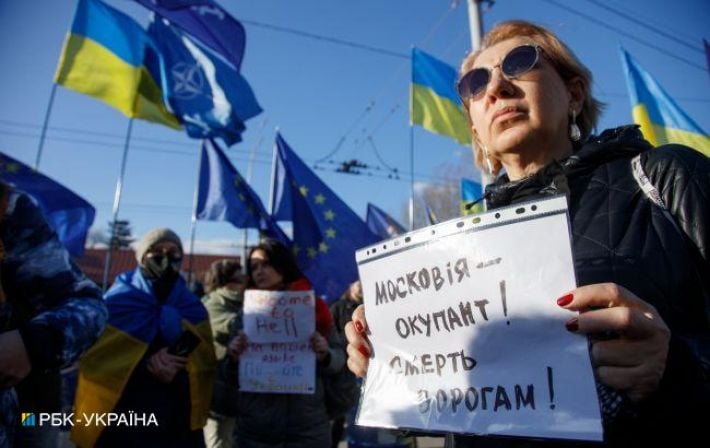 Украинцы ответили, каких отношений хотели бы с Россией