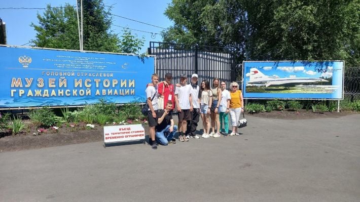 "Они сядут за парты с нашими детьми" - мелитопольский педагог рассказала о последствия обработки школьников в российских лагерях