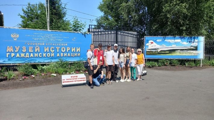"Они сядут за парты с нашими детьми" - мелитопольский педагог рассказала о последствия обработки школьников в российских лагерях