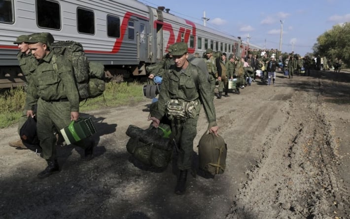 Снова за старое: российская армия занимается мародерством на Белгородщине