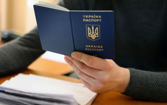 Какие проблемы с паспортом не позволят вам выехать за границу: что нужно знать, чтобы не плакать