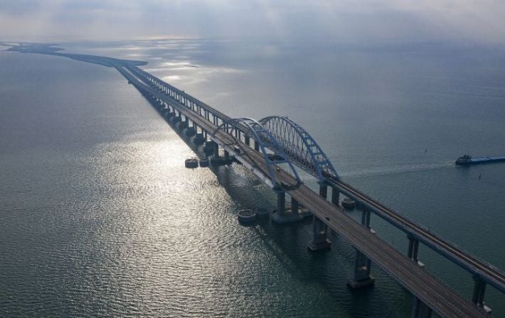 На Крымском мосту большие пробки с обеих сторон после "работы" ПВО, - РосСМИ