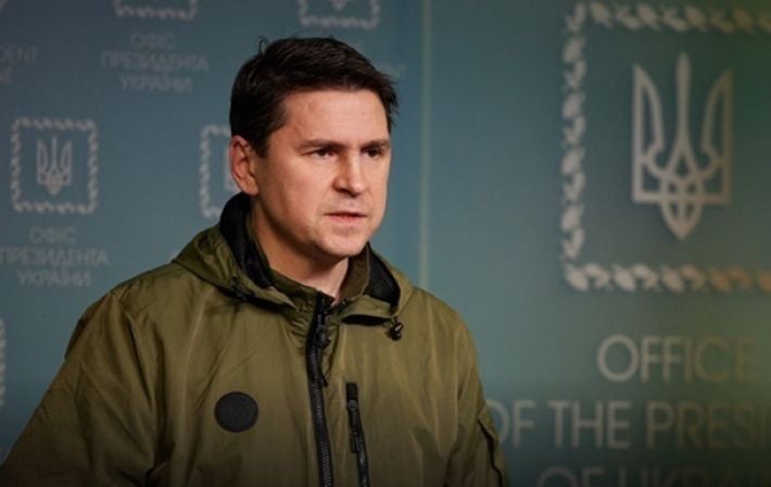 Подоляк: Путин готовит новую армию для внутреннего использования