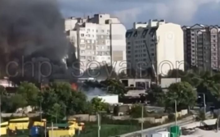 В Севастополе произошел мощный взрыв: видео