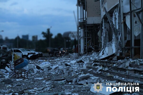 2 загиблих, 21 поранений: у поліції розповіли про ситуацію у Запорізькій області за добу фото 3