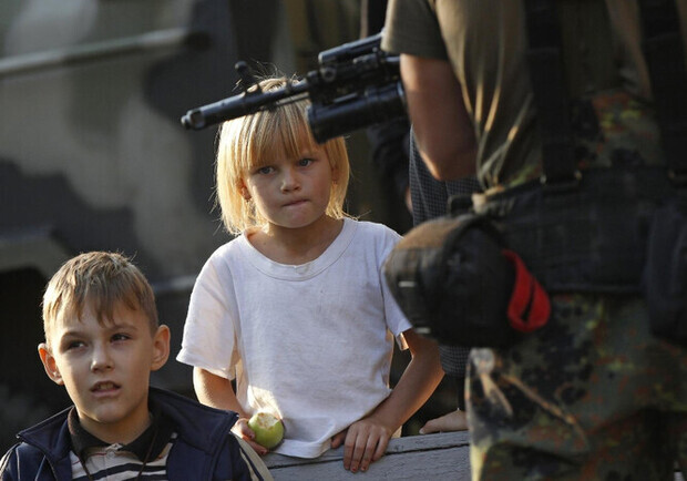 Окупанти вивозять дітей із Запорізької області "на відпочинок" у Чувашію і Дагестан. 