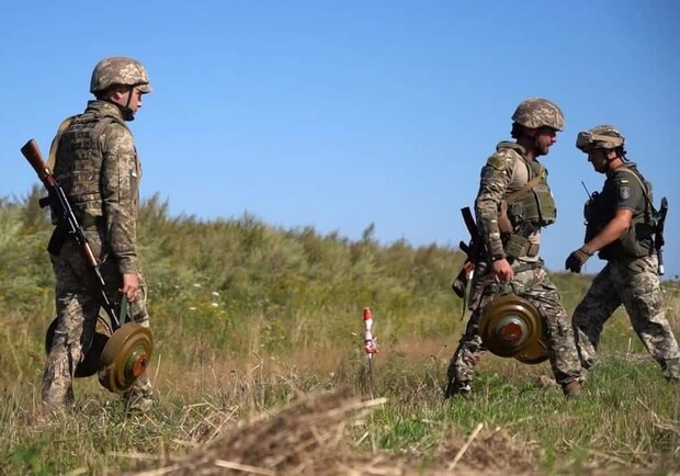 Мапа бойових дій в Україні 11 серпня 