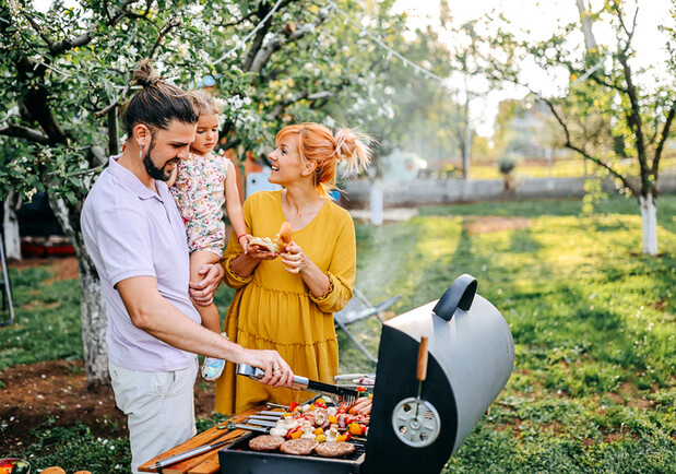 Чи відпочиваємо на День Незалежності: вихідні дні в Україні в серпні 2023 -