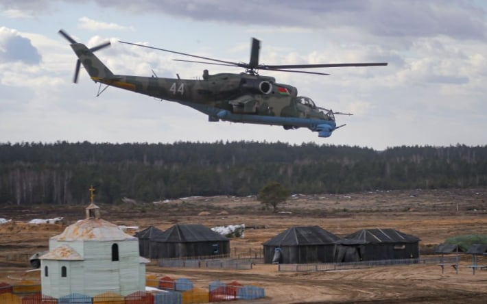 Беларуские вертолеты нарушили границу: в МИД Польши предоставили доказательства