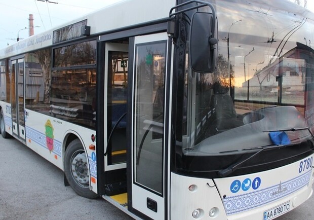 У Запоріжжі відновлюють роботу автобусів №98 -