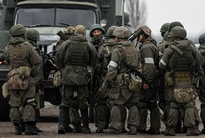 Оккупанты разместили сотню своих военных в школе в Запорожской области