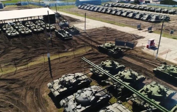Россия опустошила крупнейший склад советской бронетехники на 40%
