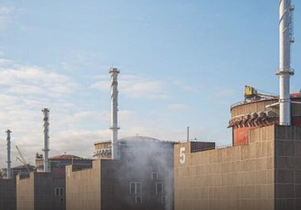 МАГАТЕ повідомило про "численні вибухи" поблизу Запорізької АЕС. 