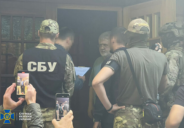 Коломойського підозрюють у відмиванні грошей та шахрайстві - 
