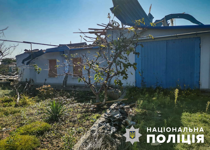 Поліція показала наслідки обстрілів у Запорізькій області за добу -