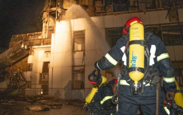 Поврежден морвокзал, пожары и пострадавшая: последствия ударов РФ по Одессе и Кривому Рогу