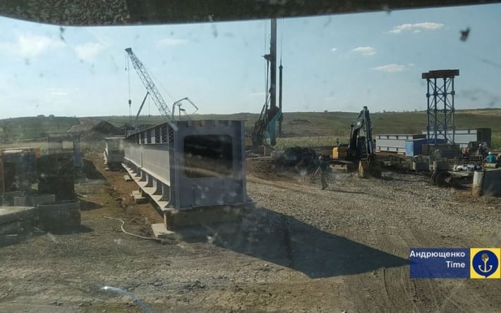 РФ строит железнодорожное сообщение с Мариуполем, Волновахой и Донецком: Андрющенко указал на опасность