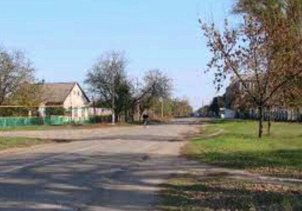 Росіяни обстріляли село Біленьке у Запорізькому районі: є загибла та поранені -