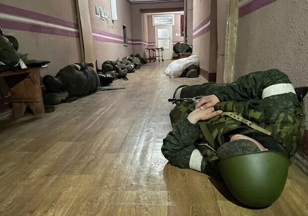 У Запорізькій області РФ почала терміново переоблаштовувати лікарні під військові шпиталі, - ЦНС. 