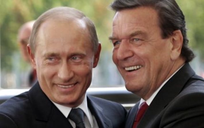 Шредера публично унизили из-за дружбы с Путиным: детали