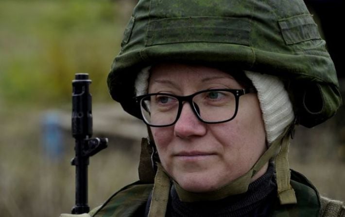 Снайперы или операторы дронов. СМИ рассказали о вербовке женщин в российскую армию