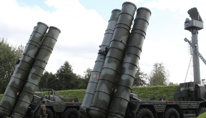 В Запорожской области нашли часть российской ракеты