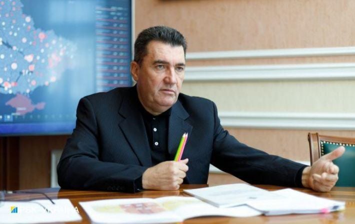 Появились "актеры-разведчики". Данилов предупредил о попытке РФ создать новую агентурную сеть