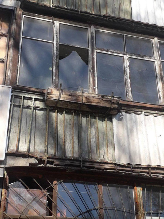 Ракетний удар по Запоріжжю: пошкоджені сім багатоповерхівок.