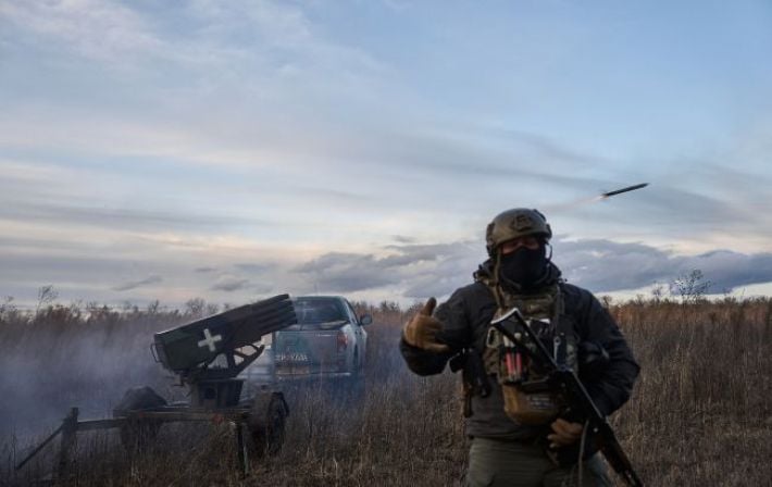 Самолет и около тысячи оккупантов. Генштаб обновил потери РФ в Украине