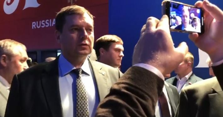 Гауляйтер в Мелитополе примерил роль гадалки, но истек желчью