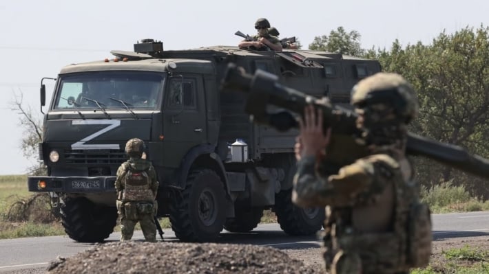 Оккупанты не дают украинцам выезжать из оккупированной части Запорожской области