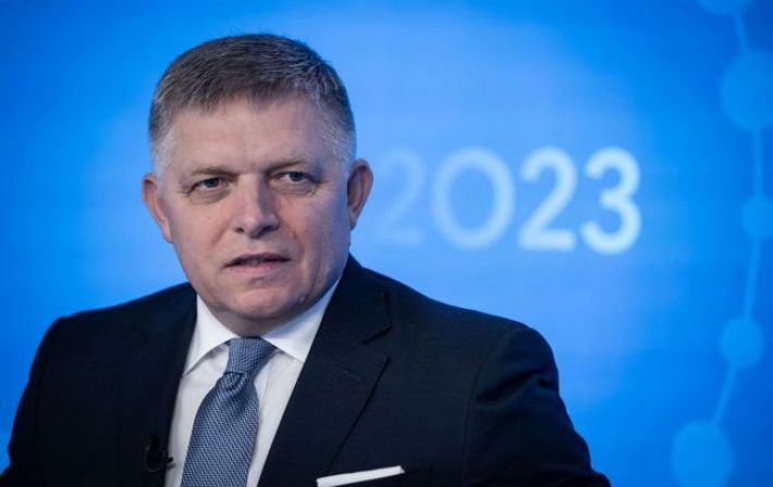 Премьер Словакии хочет снять санкции с бизнесмена, связанного с кремлевскими "Ночными волками"