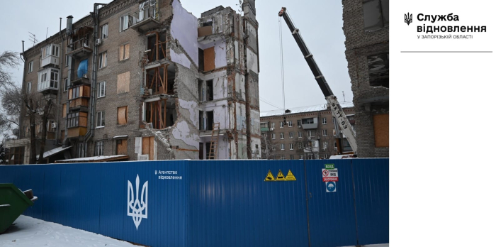 У Запоріжжі почали відбудову ще трьох багатоповерхівок зруйнованих російськими ракетами -