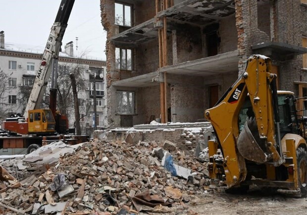 У Запоріжжі почали відбудову ще трьох багатоповерхівок зруйнованих російськими ракетами - 