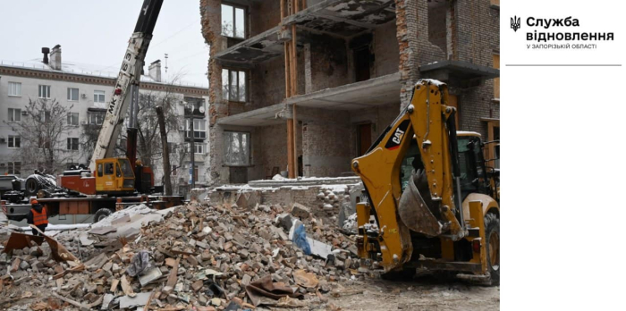 У Запоріжжі почали відбудову ще трьох багатоповерхівок зруйнованих російськими ракетами -