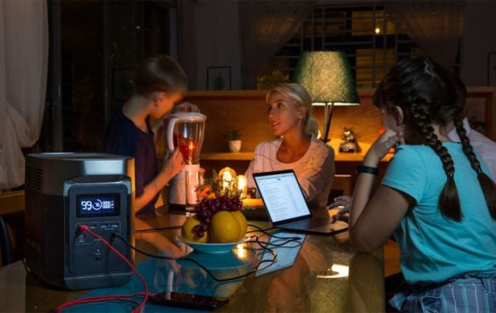 Возможные отключения света в Украине: спасатели дали советы для родителей