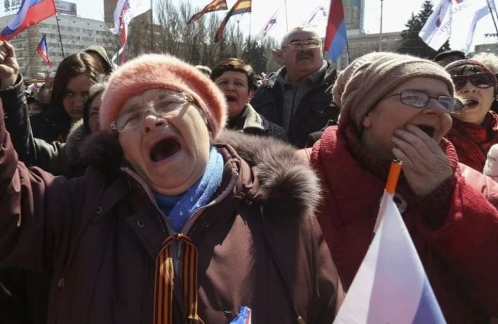На ВОТ Запорожской области рашисты "мобилизуют" пенсионеров в ряды агитаторов - ЦНС
