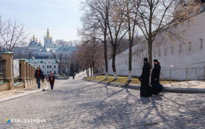 СБУ проводит обыски в Киево-Печерской Лавре, - источники