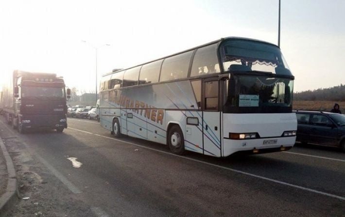 В Украине отныне меняются правила выезда рейсовых автобусов за границу