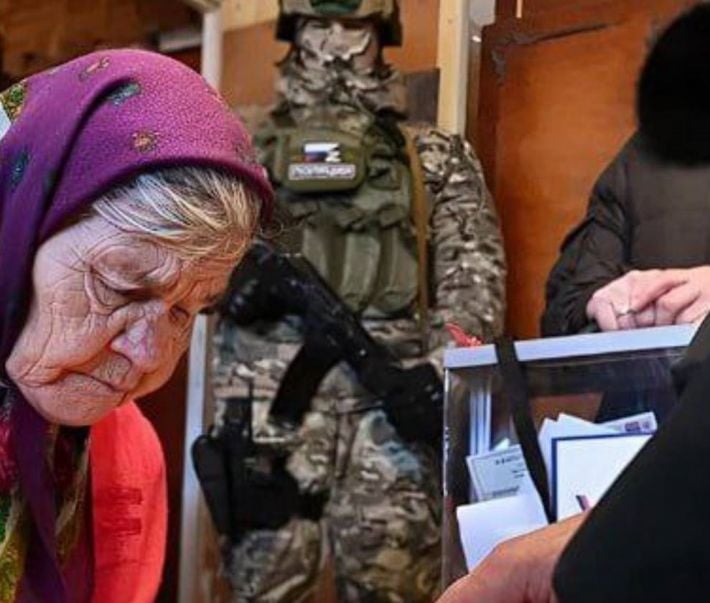 У меня волосы встали дыбом: жительница Мелитополя рассказала о визите "избирательной комиссии"