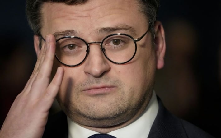 Возвращение военнообязанных в Украину: Кулеба сделал заявление