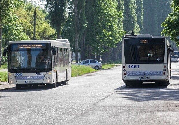 Графік транспорту в Запоріжжі на поминальні дні 2024. 