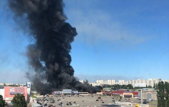 Прилет в гипермаркет, погибшие и много пропавших без вести: что известно об ударе по Харькову