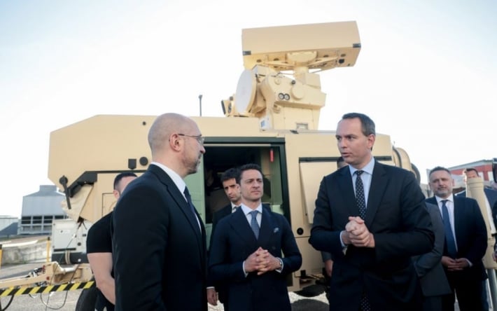 В Германии из-за войны в Украине сожгли дом гендиректора концерна Rheinmetall: что об этом известно