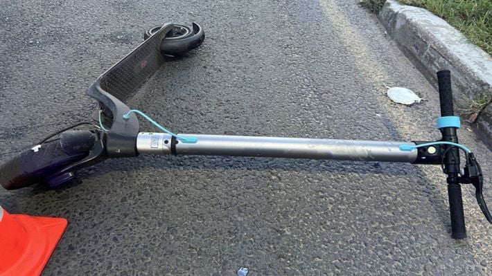 В Мелитополе подросток на электросамокате влетел в иномарку