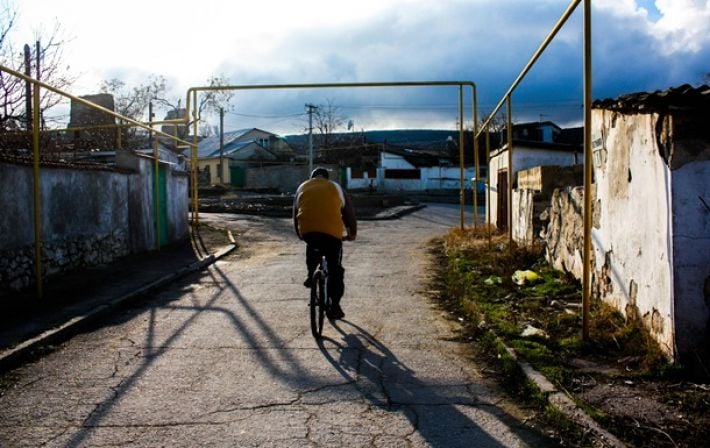 Из Крыма массово уезжают граждане Украины - СМИ