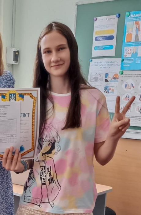 У Запоріжжі від авіаудару загинули дві школярки з гімназії №93 та їхні сім&rsquo;ї.