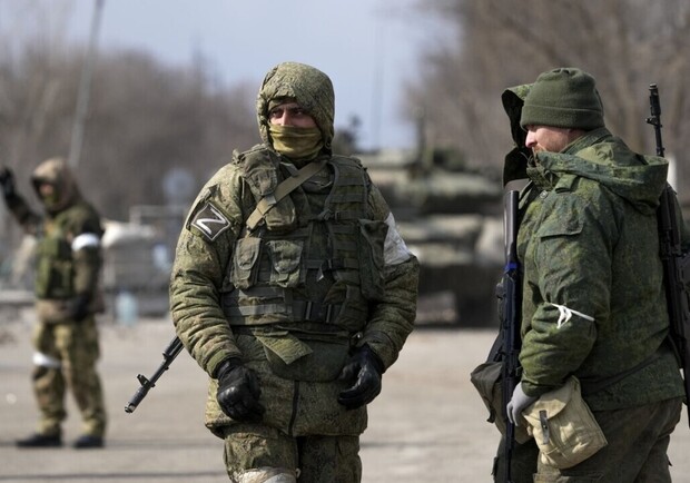 Росія стягує бронетехніку в Запорізьку область: можливе формування ударного угруповання. 
