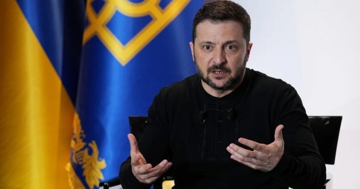 "Мне нечего делать": Зеленский о переговорах в Стамбуле без Путина